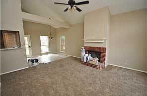 1st image of 118 Moss Hill Dr
