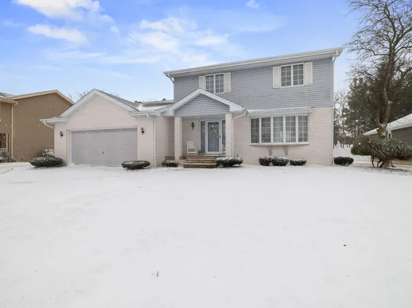 237 Blickview Dr, Schererville, IN 46375