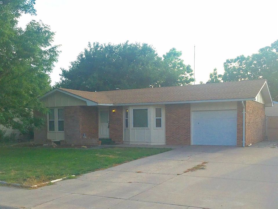 1st image of 2205 N Apache Dr
