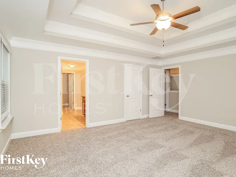 218 Woods Cir — Photo 8