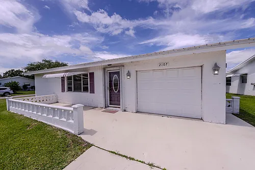 2107 Campanelli Blvd Photo 1