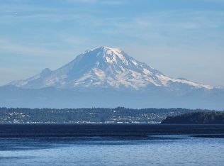 8723 SW Gorsuch Rd, Vashon, WA 98070