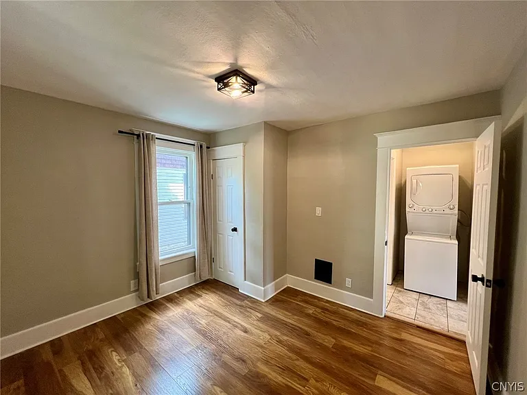 101 Lowell Ave #101 — Photo 25