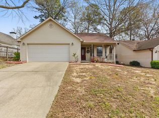 3 Redleaf Cir, Little Rock, AR 72210