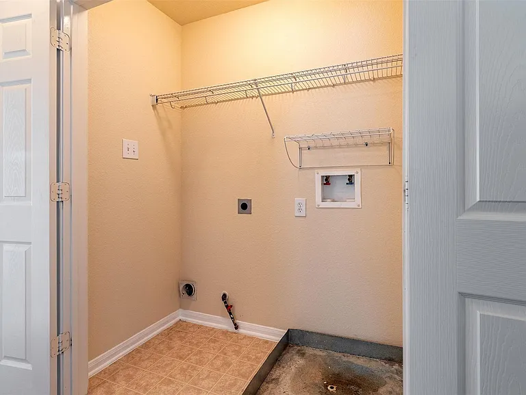 13103 Cressida Glen Ln — Photo 10