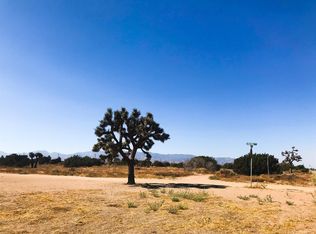 White Fox Trl, Phelan, CA 92344