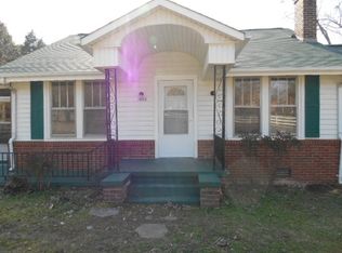 1498 S Aspen St, Lincolnton, NC 28092