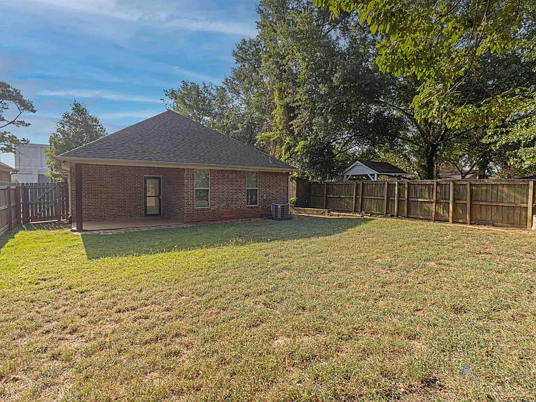 3009 Santa Elena Dr — Photo 16