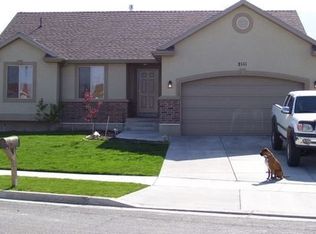 2111 S 925 W, Woods Cross, UT 84087
