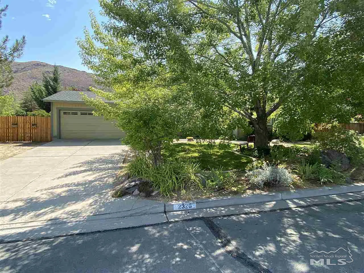 2320 Silky Sullivan Ln photo 1