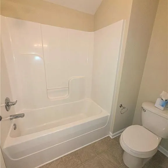 113 Macalester Dr — Photo 11