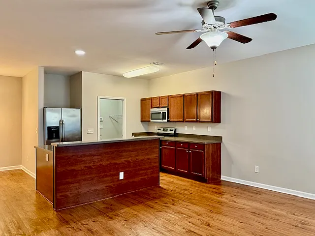 Summit Pointe Apartments — Photo 29