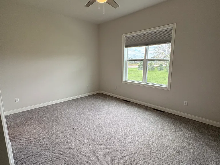 3302 Ridgecrest Ln — Photo 6