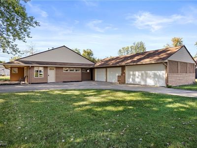 552 Treadway Blvd, Sheffield Lake, OH, 44054