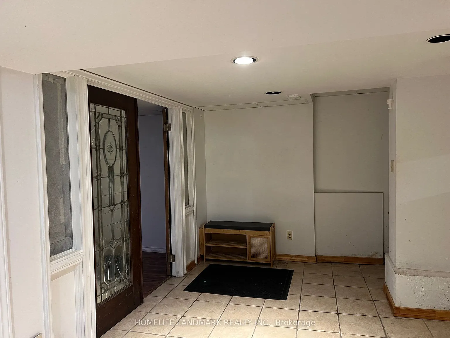 3 bed, $1,880 — Photo 4