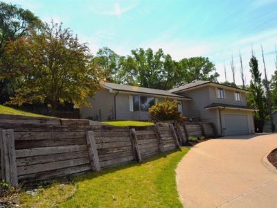 2820 Dupont St, Sioux City, IA, 51104