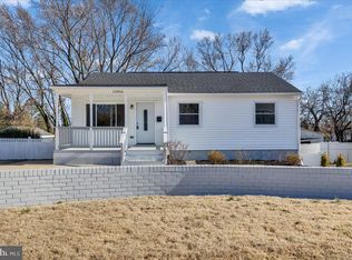 13916 Mathews Dr, Woodbridge, VA 22191