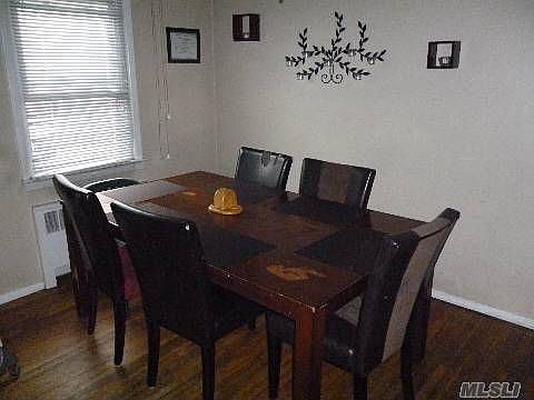 2nd image of 8 Barrington St