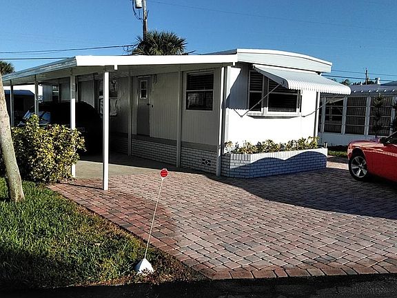 New carport can cover two cars