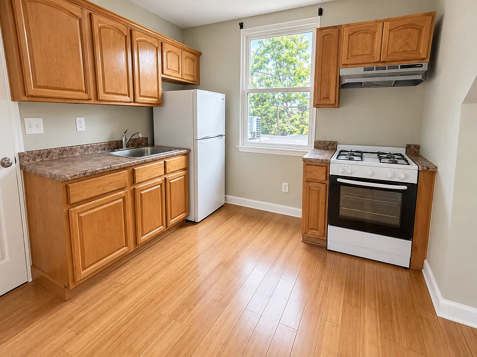 116 Seymour Ave #3