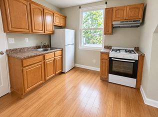 116 Seymour Ave Floor 3, Newark, NJ 07108