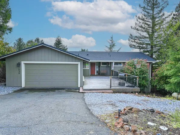 2836 Alhambra Dr, Cameron Park, CA 95682