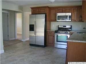 1st image of 11 Mount Ararat Ln
