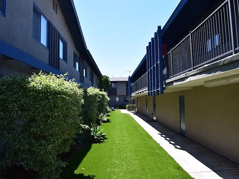 Pacific Villas — Photo 6