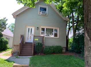 2811 S 33rd St, Milwaukee, WI 53215