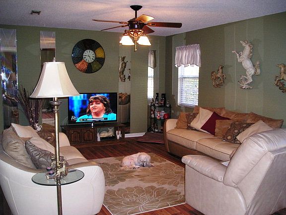 4th image of 716 Knollwood Ct