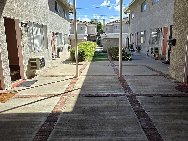 38 Fano St — Photo 2