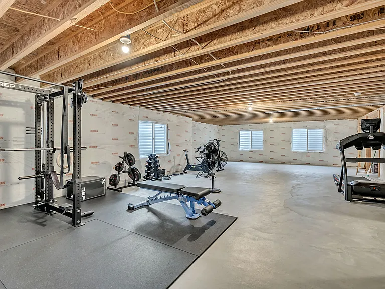 2504 W Sunset Way — Photo 18