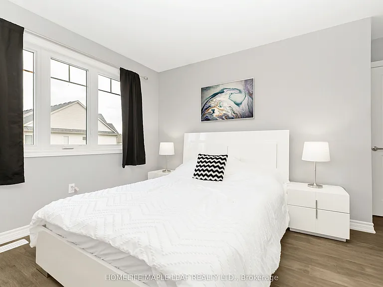 104 Delphi Ln — Photo 34