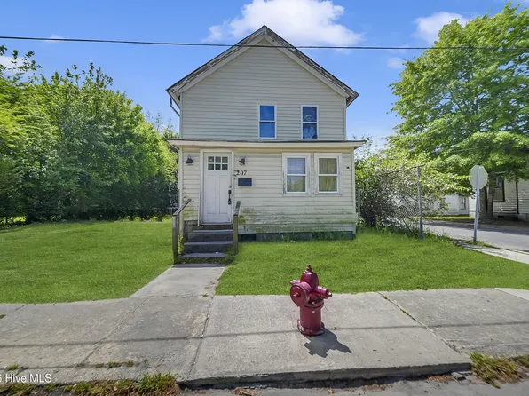 207 Bell Street, Elizabeth City, NC 27909