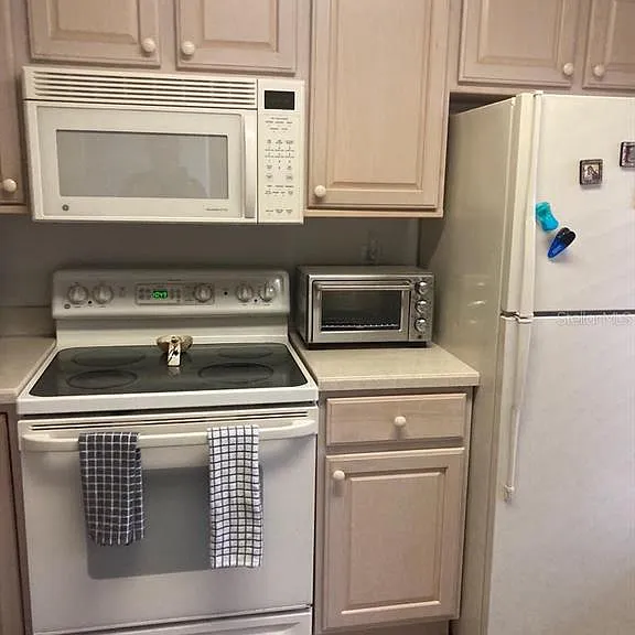2377 Lake Heather Heights Ct #2377 — Photo 7