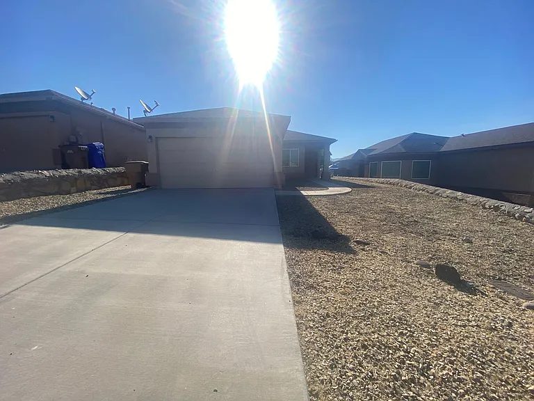 4684 Mesita St — Photo 11