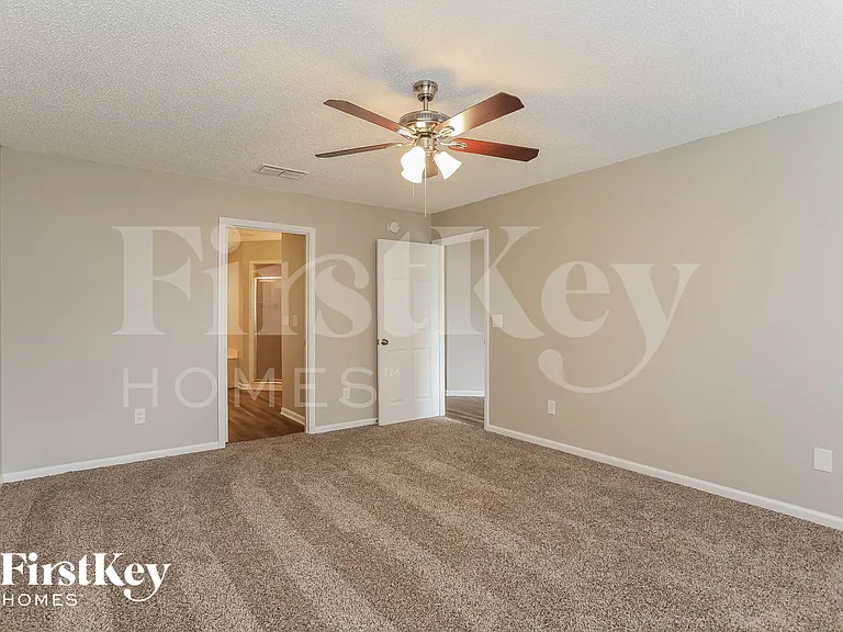 12759 Bentwater Dr — Photo 10