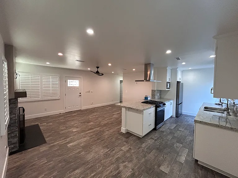 4940 W 123rd St — Photo 19