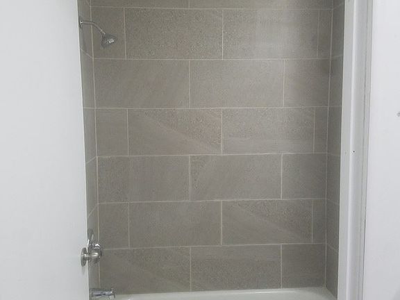 2nd image of 6324 Road 3 NE