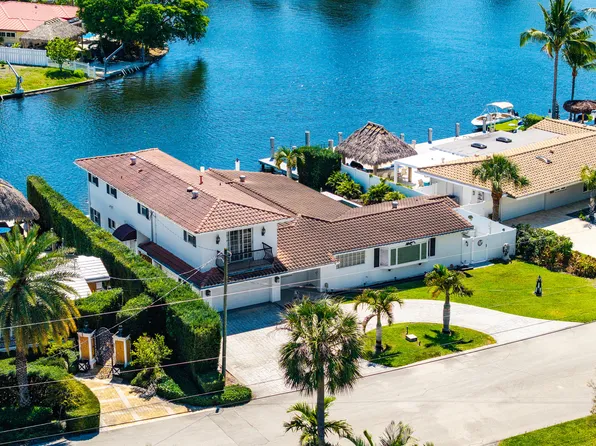 2416 NE 22nd Terrace, Fort Lauderdale, FL 33305