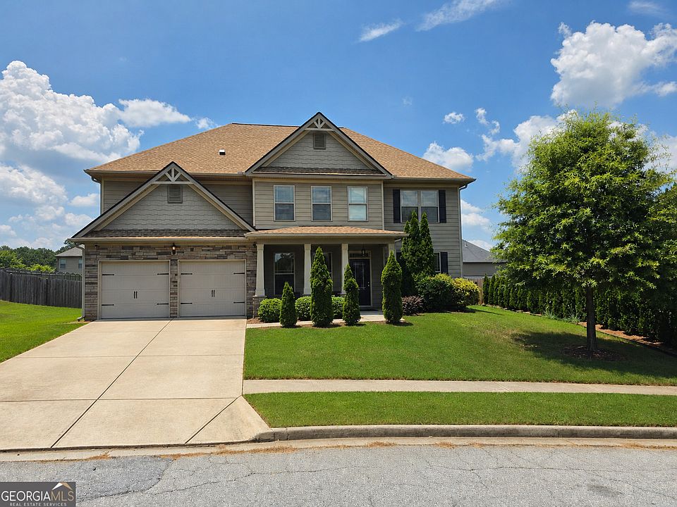 1st image of 65 Foxgrove Cv