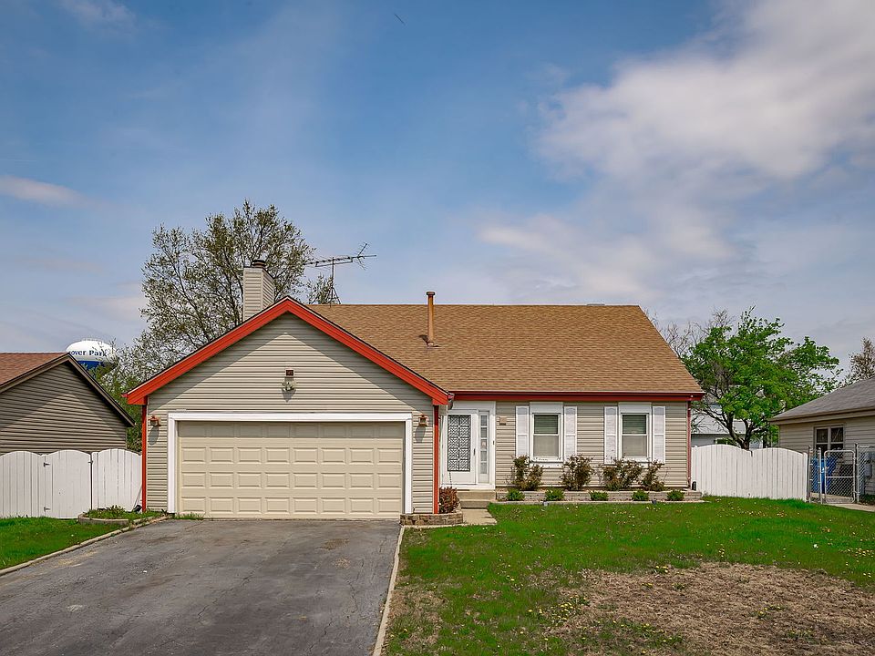 1st image of 1880 De Forest Ln