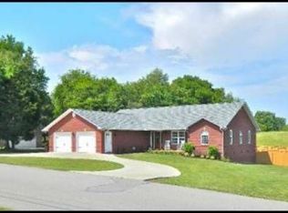 276 Hardin Dr, Lenoir City, TN 37772