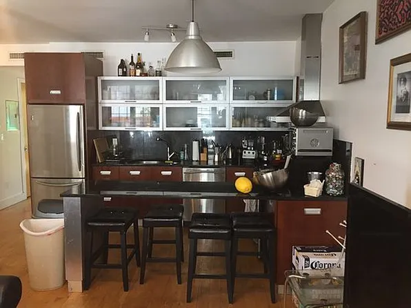 252 Richardson St #3A, Brooklyn, NY 11222
