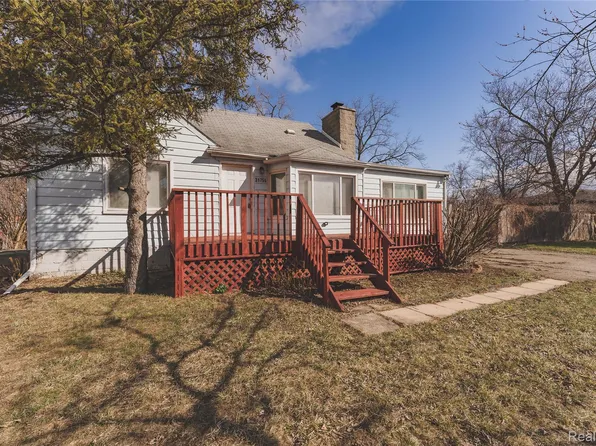 31756 Palmer Rd, Westland, MI 48186