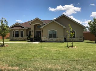 1308 E Chambers St, Crystal City, TX 78839