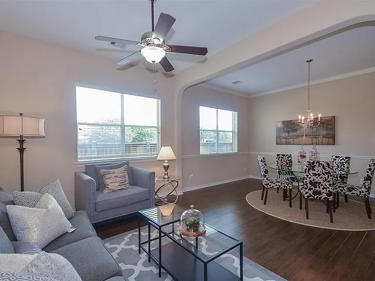 4107 Elk Bluff Ln — Photo 5
