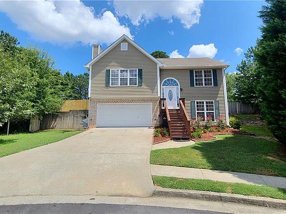 2nd image of 966 Sham Pointe Dr