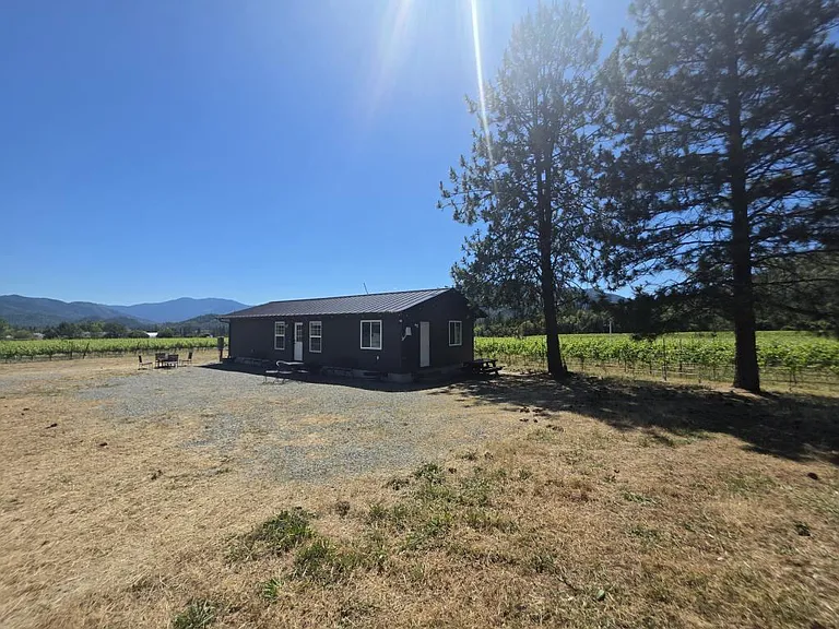 222 Missouri Flat Rd — Photo 9