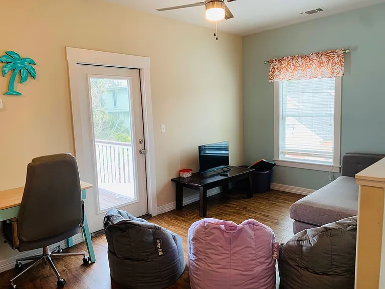 204 Sailhouse Way — Photo 7